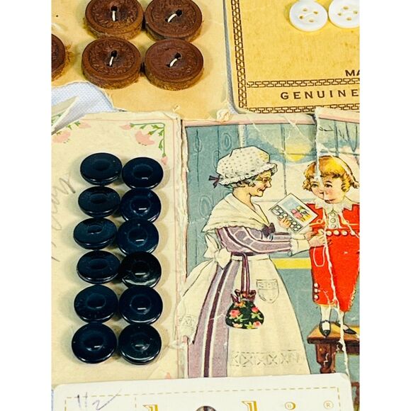 Vintage Buttons Lot Le Chic Lansing Pearls Ultracraft - Picture 9 of 9